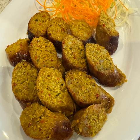 A21. Northern Thai Sausage ไส้อั่ว, photographed