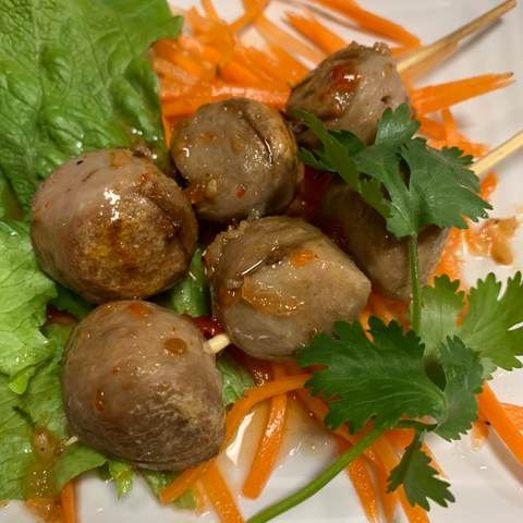 BBQ Beef Balls ลูกชิ้นเนื้อปิ้ง, photographed