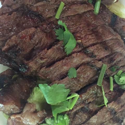 Grilled Beef เนื้อย่าง, photographed