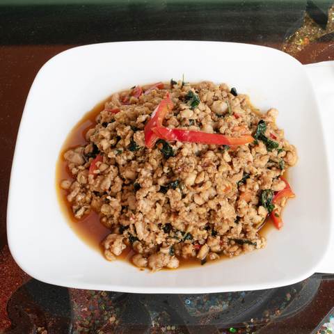 Pad Kra Prao ผัดกระเพรา, photographed