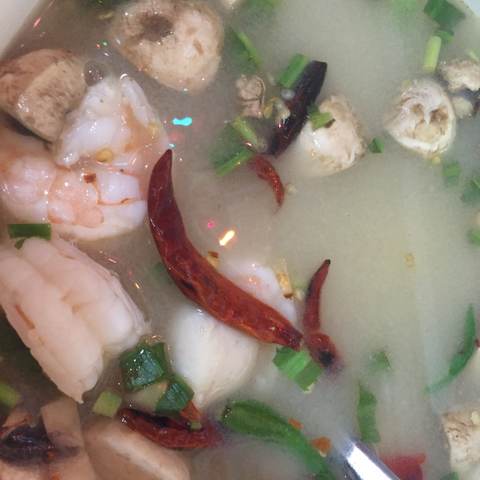 Tom Yum Seafood ต้มยำทะเล, photographed
